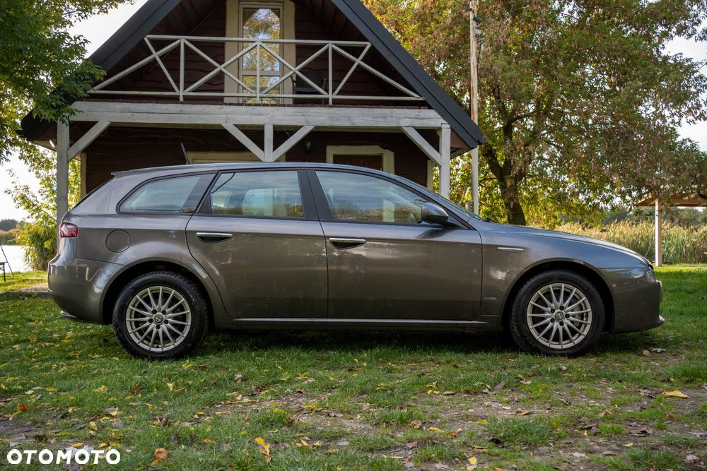Alfa Romeo 159 2.0 JTDM 16V DPF Turismo - 6