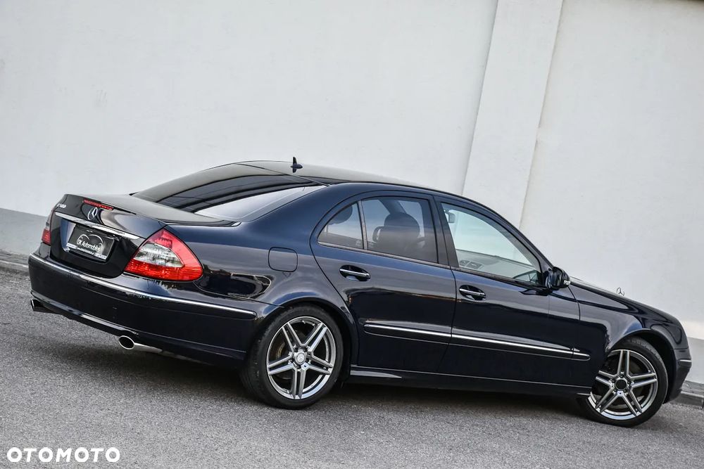 Mercedes-Benz Klasa E 500 4-Matic Avantgarde - 9