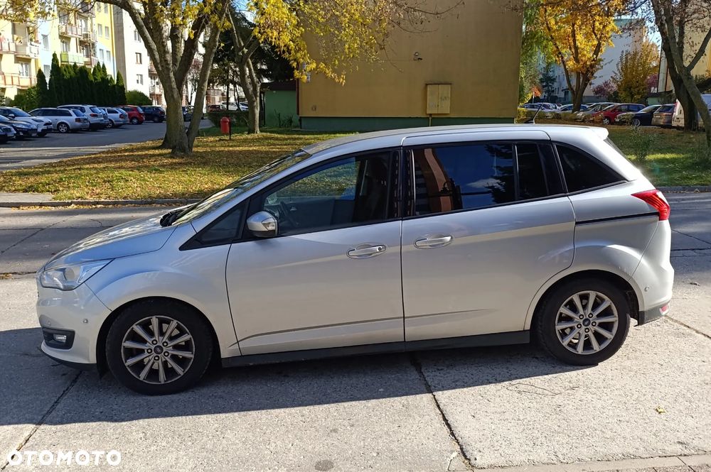 Ford Grand C-MAX - 6