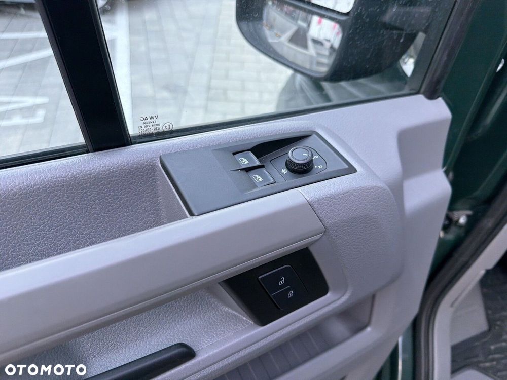 Volkswagen Crafter 35 2.0 TDI L3H3 3640 140 KM - 9