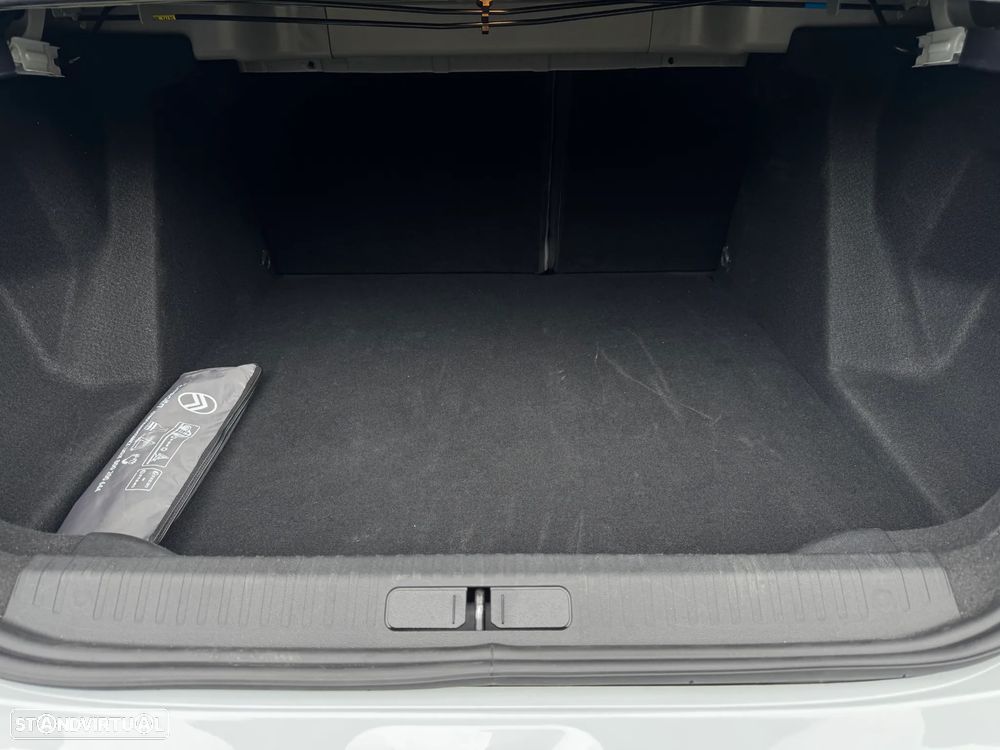 Citroën C4 1.2 Hybrid Plus e-DSC6 - 36