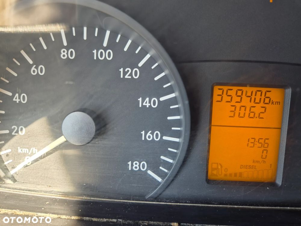 Mercedes-Benz Sprinter 518 CDi / INSPEKCJA KANAŁÓW / 3 KAMERY / SOCJALNE POMIESZCZENIE / W PEŁNI SPRAWNY / DO KANALIZACJI / ASENIZACYJNY / EURO 4 - 21