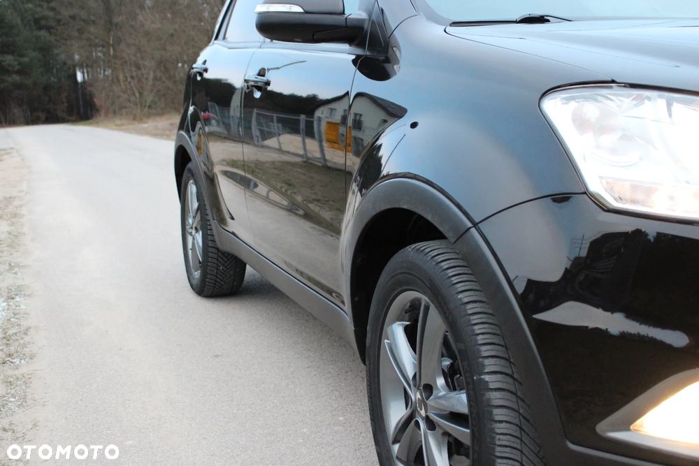 SsangYong/KGM Korando 2.0 E-XDi DPF 4WD Quartz - 12