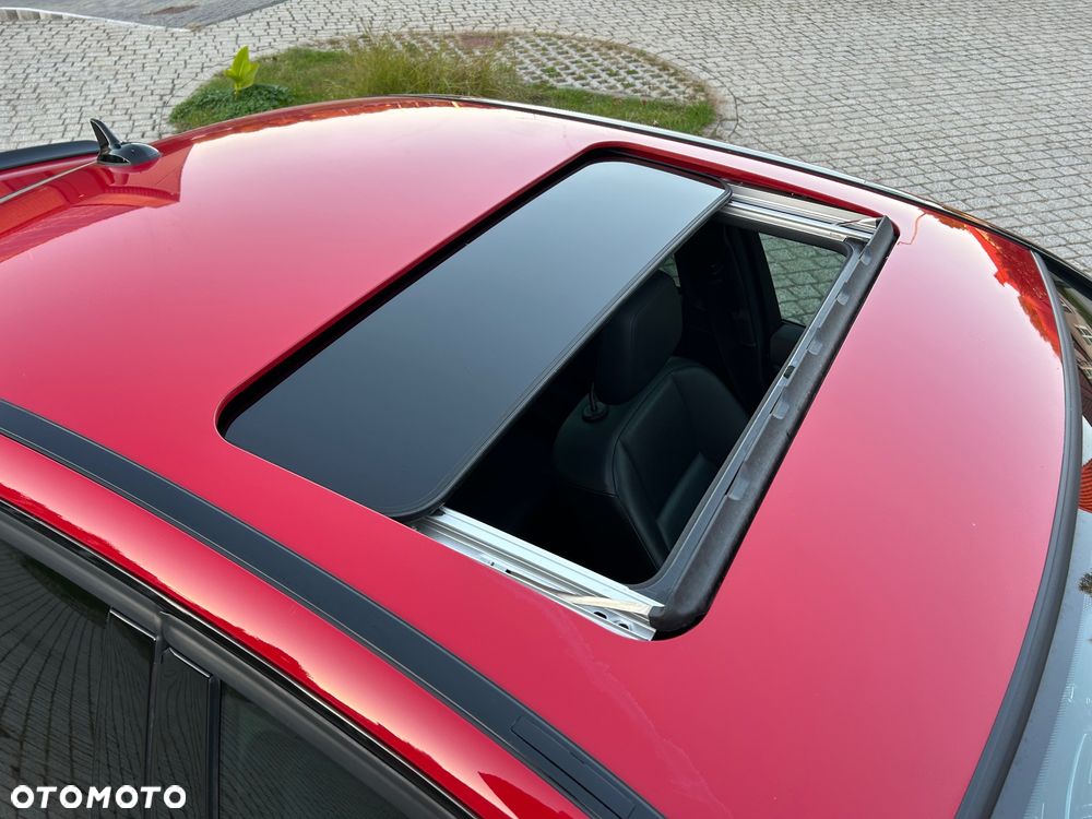 Mercedes-Benz Klasa C 250 CGI BlueEff Avantgarde - 19
