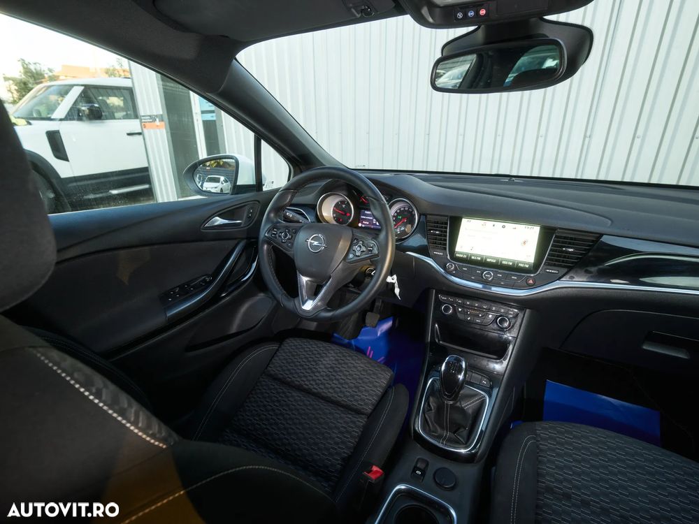 Opel Astra 1.6 CDTI DPF ecoFLEX TourerStart/Stop Selection - 11