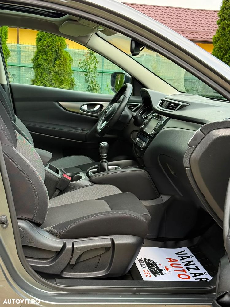 Nissan Qashqai 1.6 DCI N-Connecta - 8