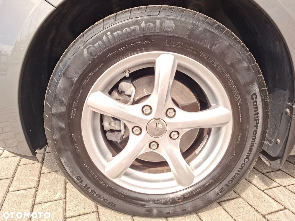 Hyundai ix20 - 11