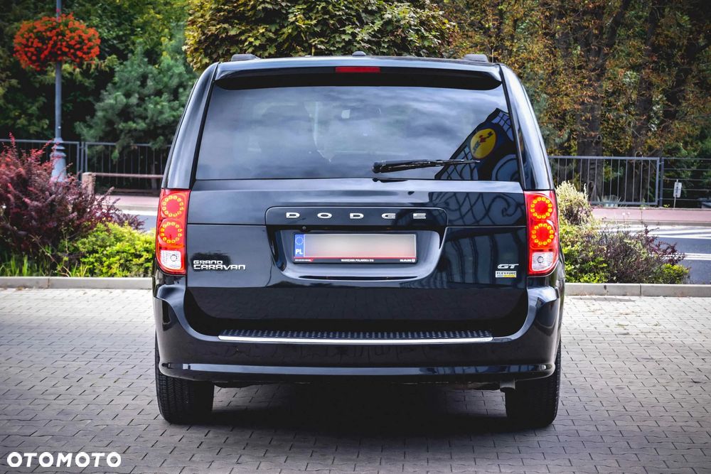 Dodge Grand Caravan 3.6 R/T - 15