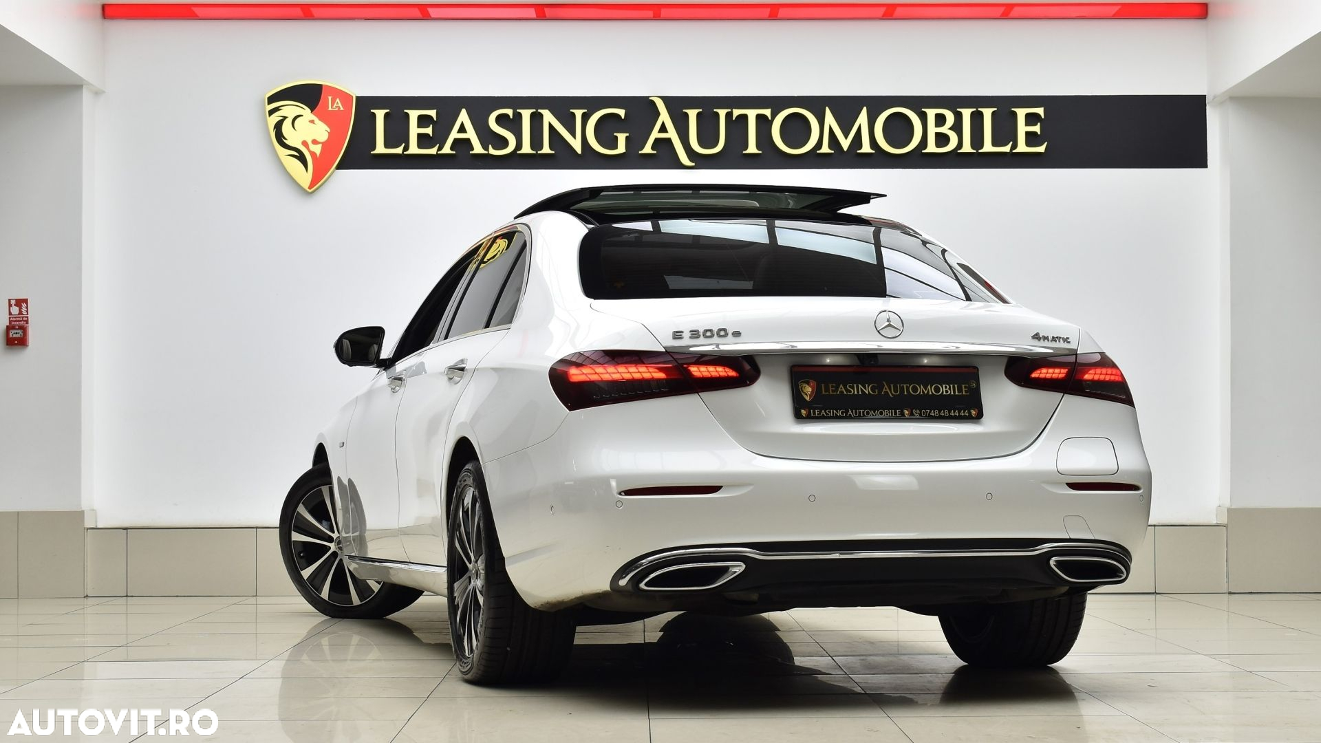 Mercedes-Benz E 300 4Matic 9G-TRONIC Exclusive - 7
