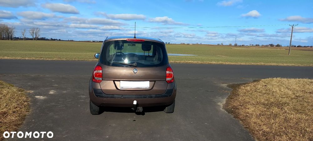 Renault Modus 1.2 16V Night and Day - 3