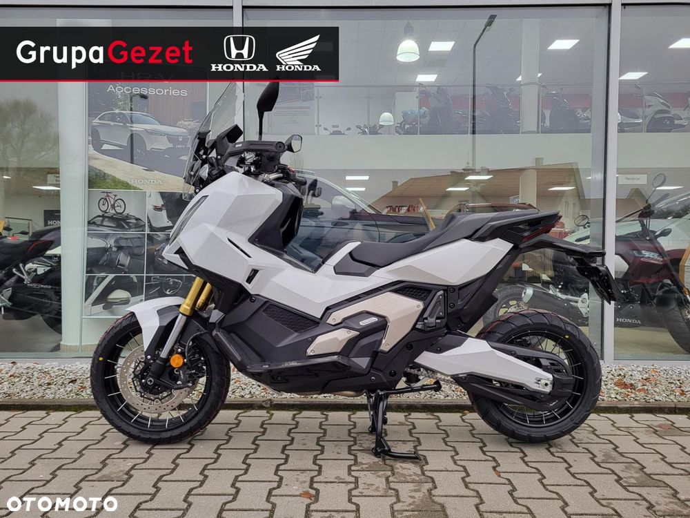Honda X-ADV - 14