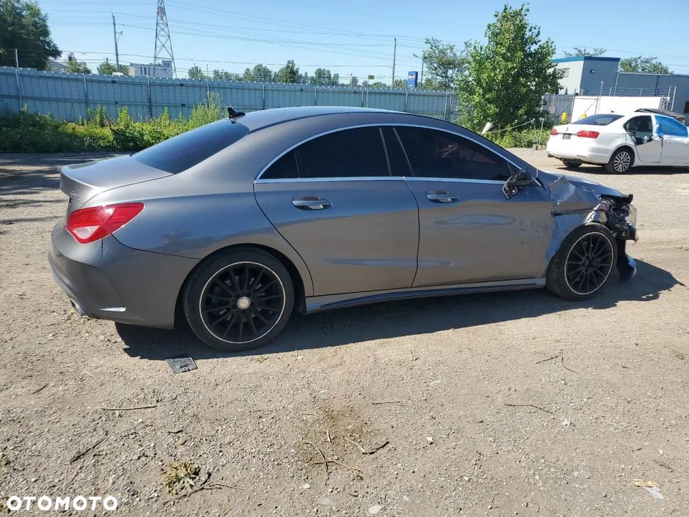 Mercedes-Benz CLA 250 Sport 4-Matic - 8