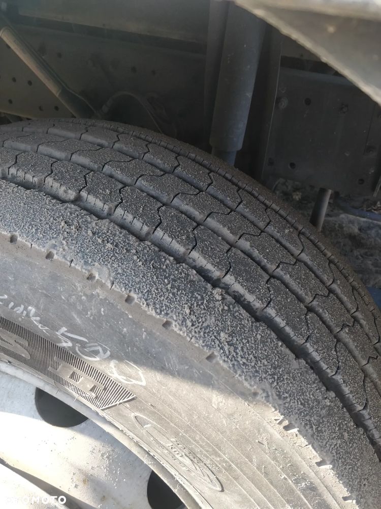 koło kpl. felga 8.25”, opona zimowa Good Year 305/70 R19.5 - 3