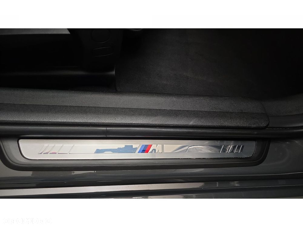 BMW Seria 3 320d xDrive Sport - 28