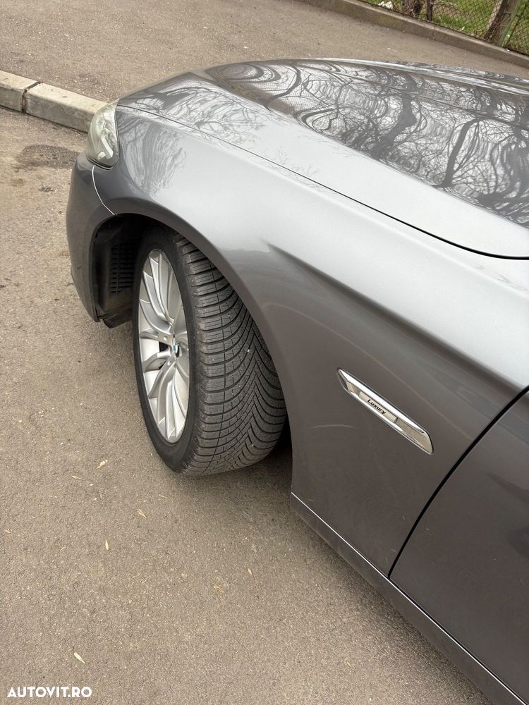 BMW Seria 5 520d Aut. Luxury Line - 4