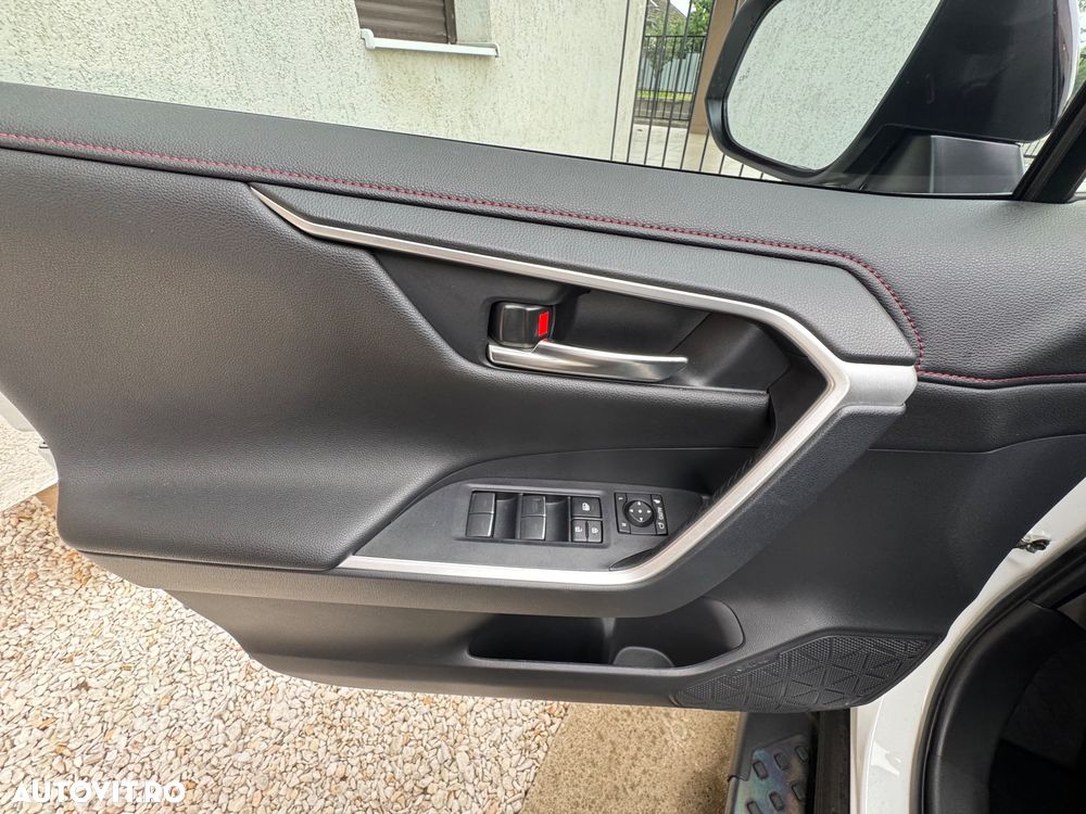 Toyota RAV4 - 17