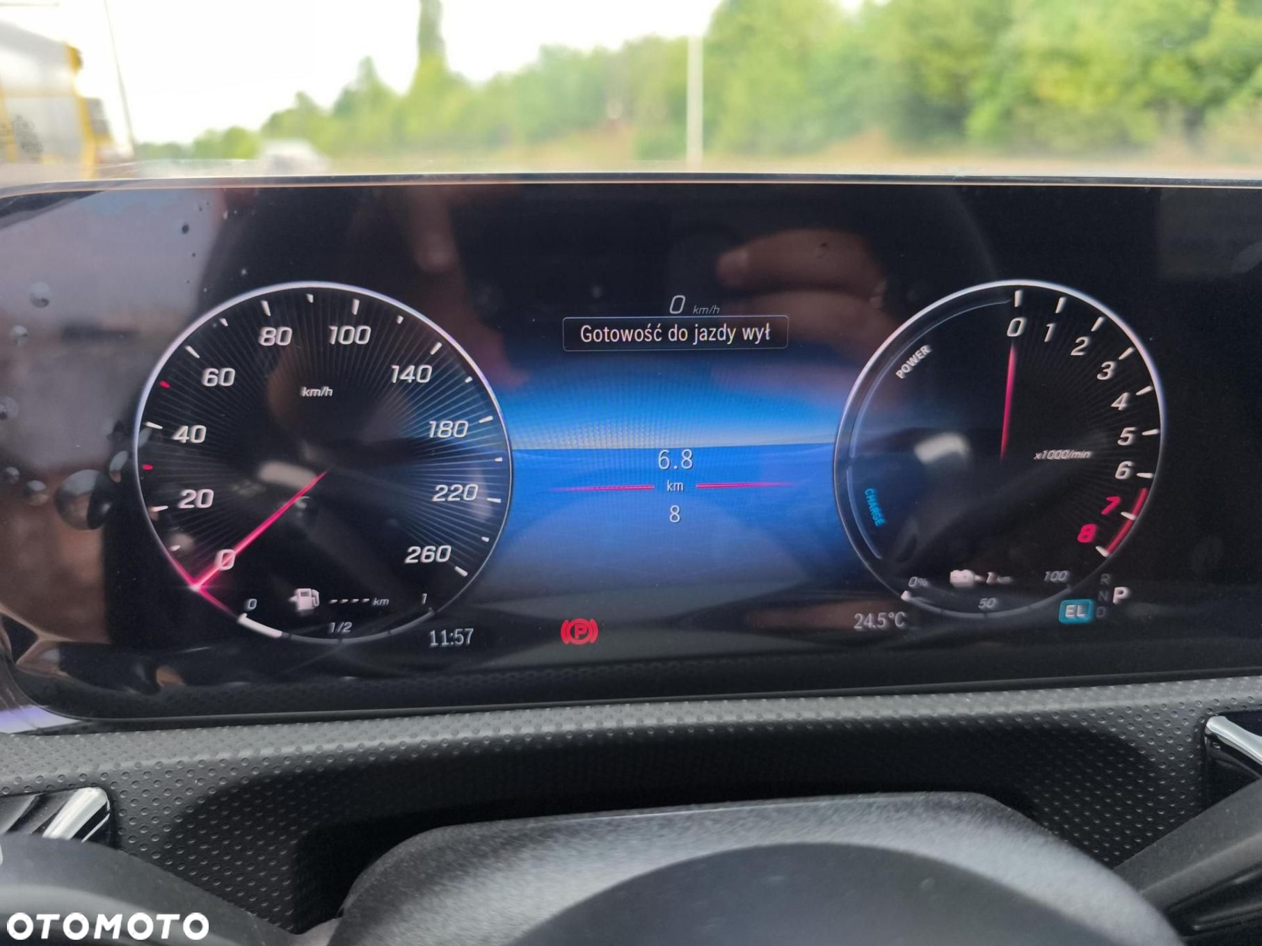 Mercedes-Benz CLA - 17