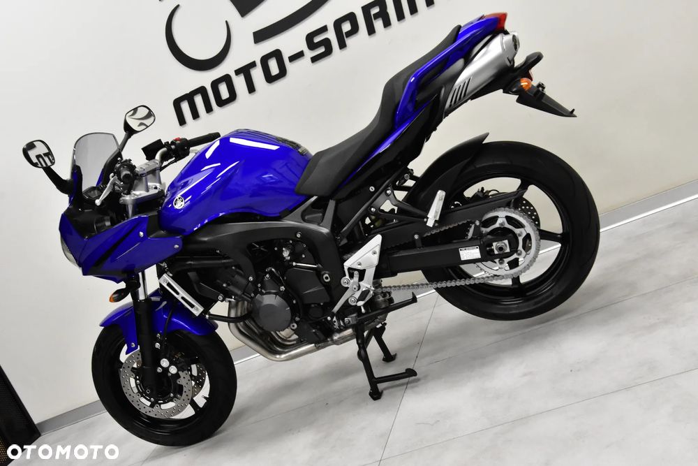 Yamaha FZ6 - 10