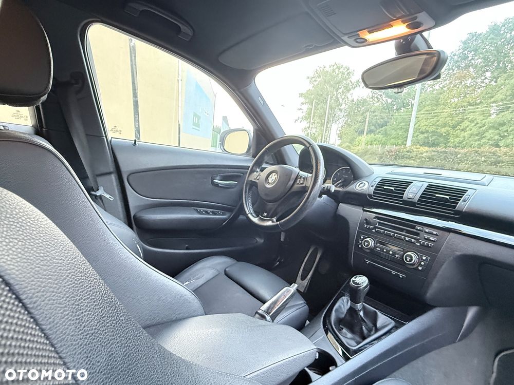 BMW Seria 1 - 21