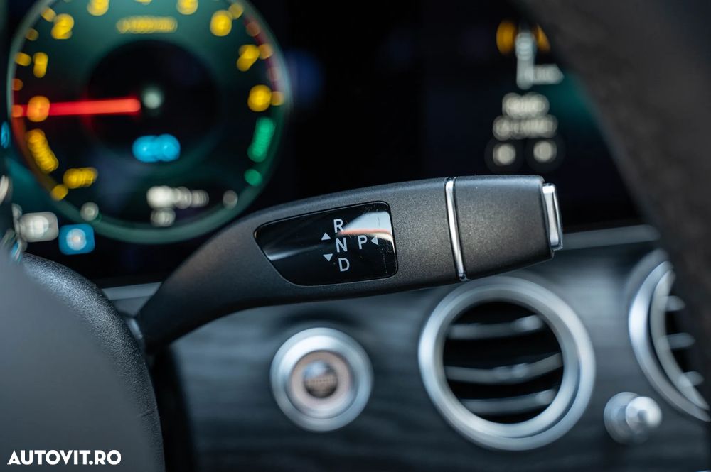 Mercedes-Benz E 300e 9G-TRONIC Edition AMG Line - 26