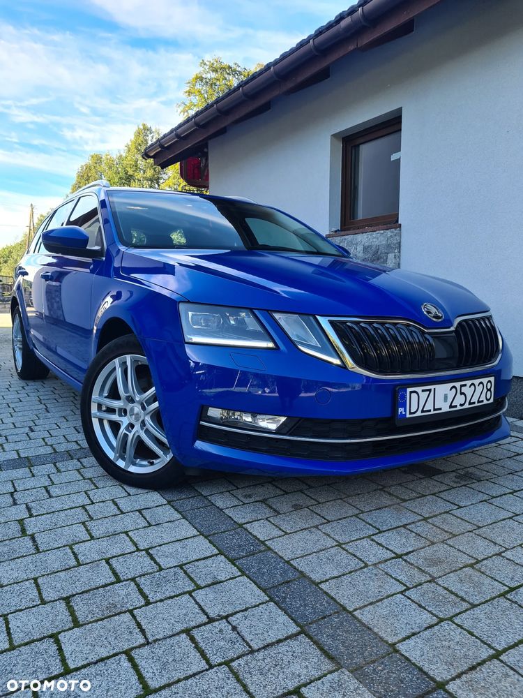 Skoda Octavia 1.6 TDI DSG Premium Edition - 2