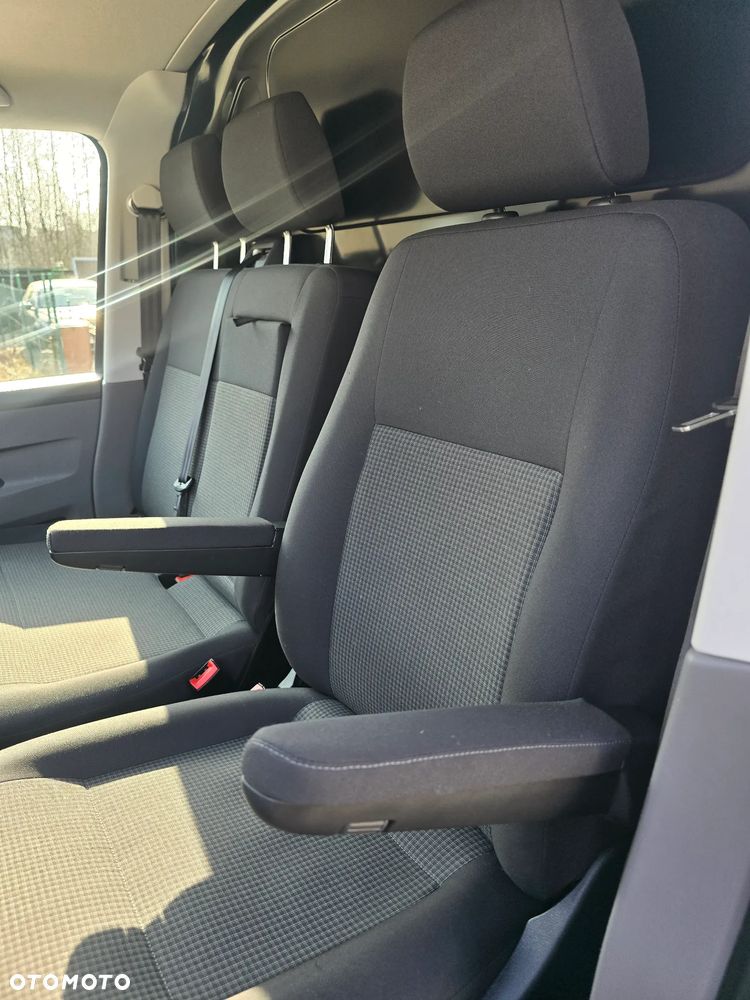 Volkswagen Transporter T6.1 - 35