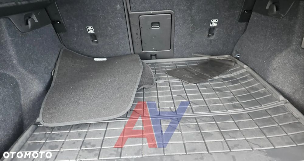 Volvo XC 40 - 17