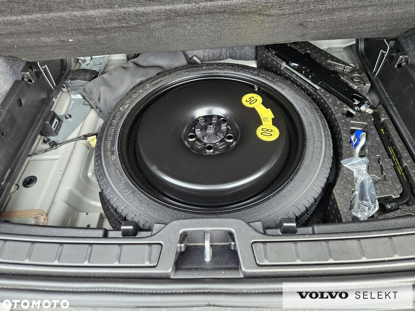 Volvo XC 40 - 30