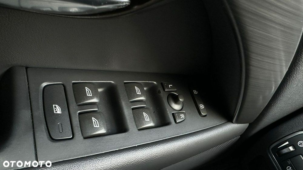 Volvo V70 - 34