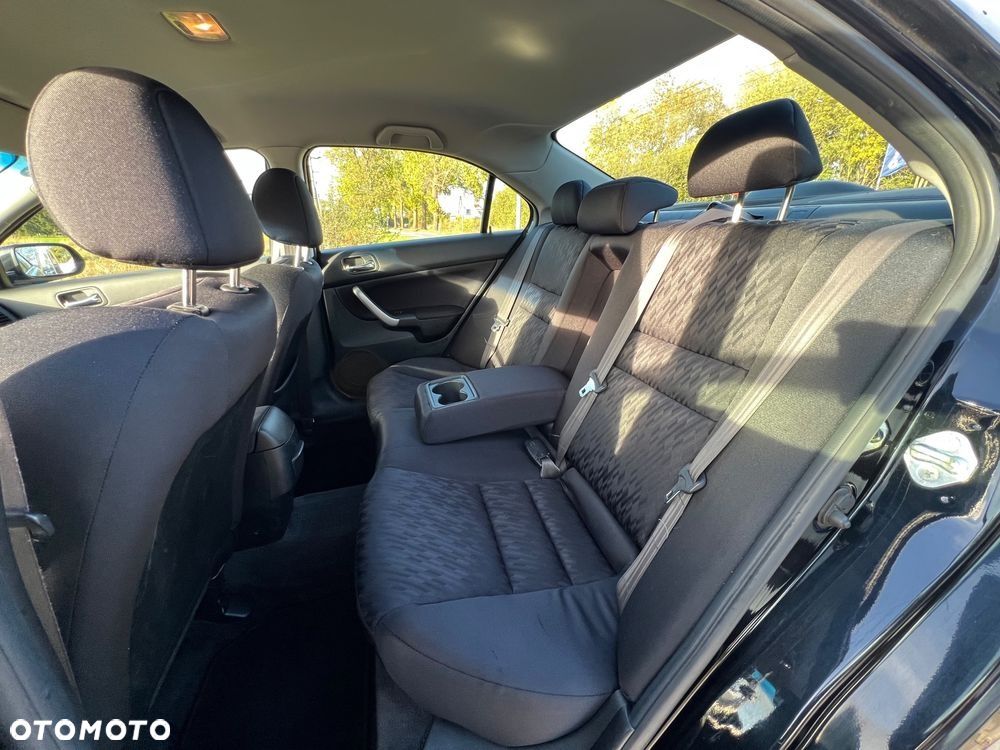 Honda Accord - 8
