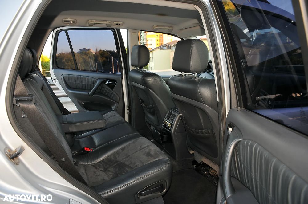 Mercedes-Benz ML - 4