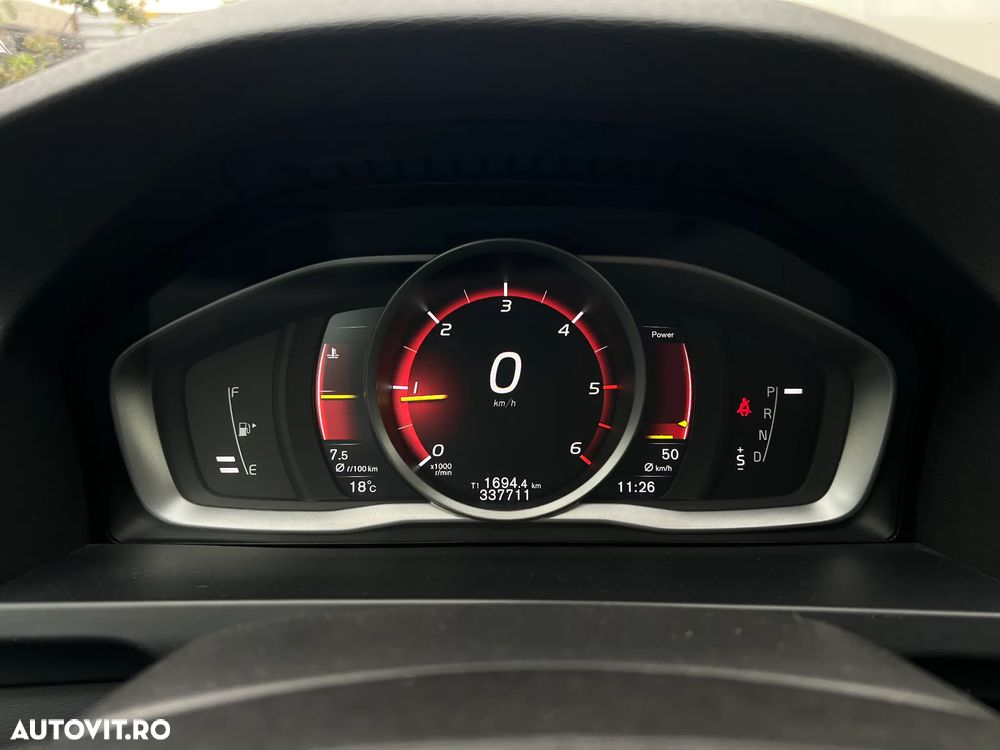 Volvo V60 D2 Basic - 15