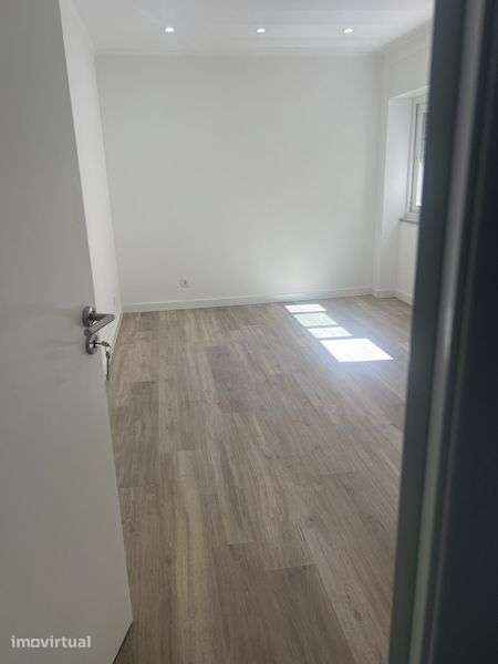 Arrendo todo remodelado - Grande imagem: 5/8