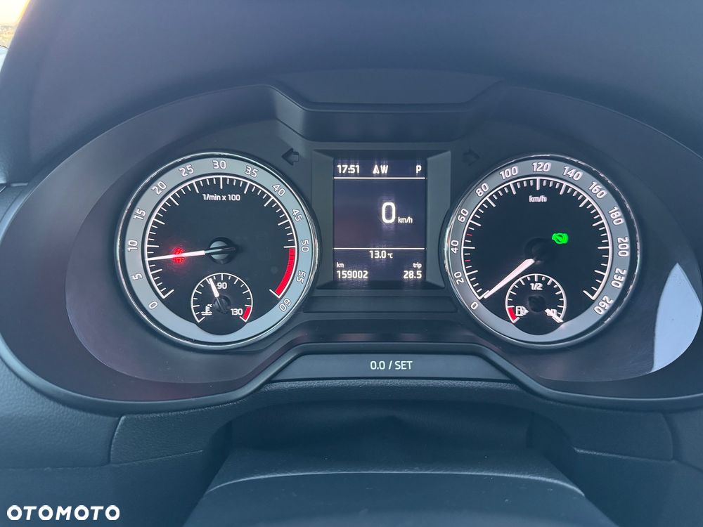 Skoda Octavia - 16