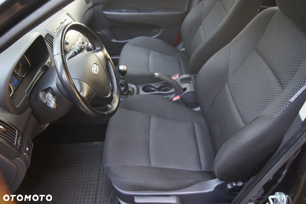 Hyundai i30 1.4 Comfort - 11