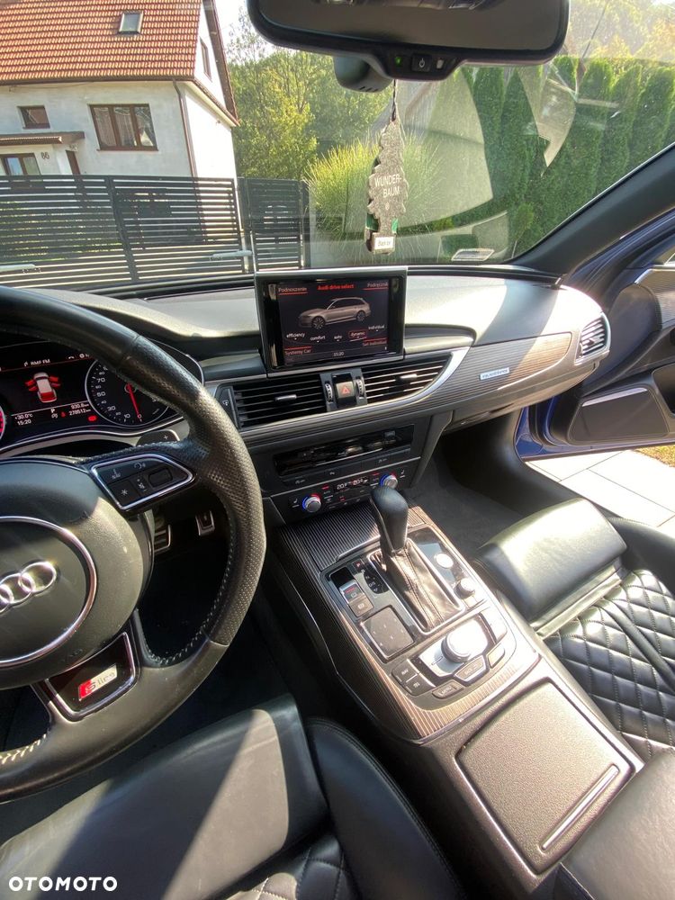 Audi A6 Avant - 30