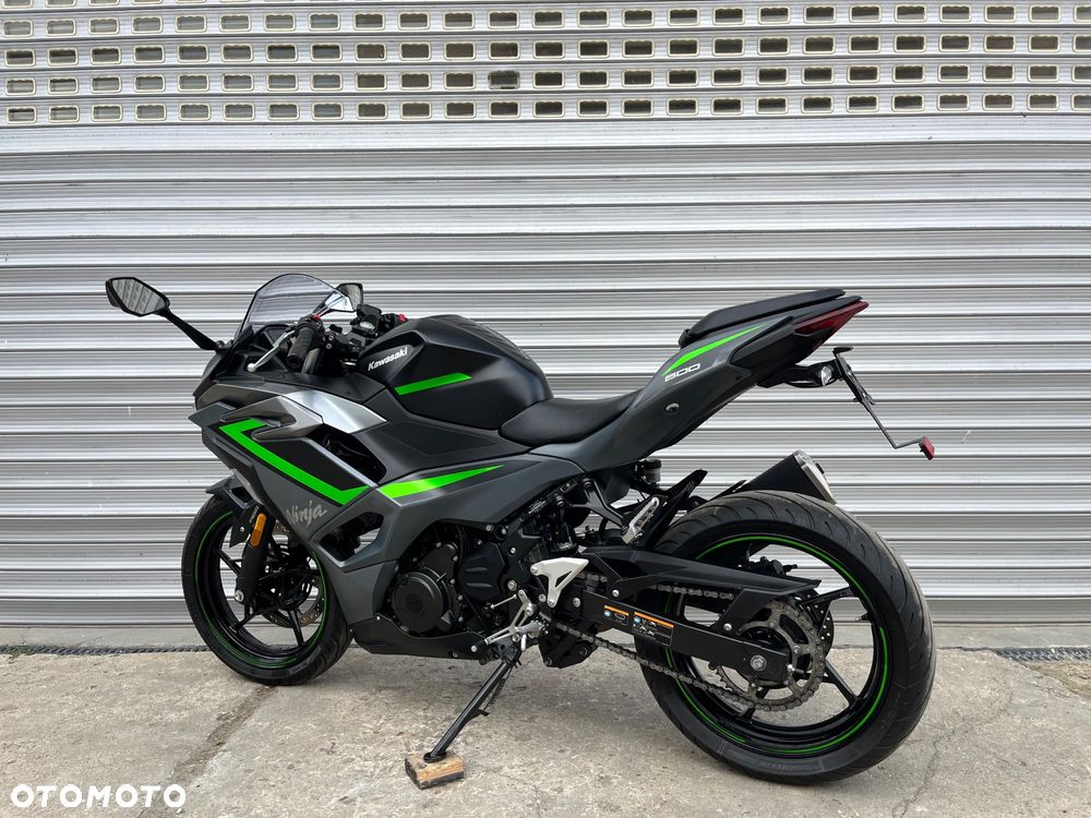 Kawasaki Ninja - 8
