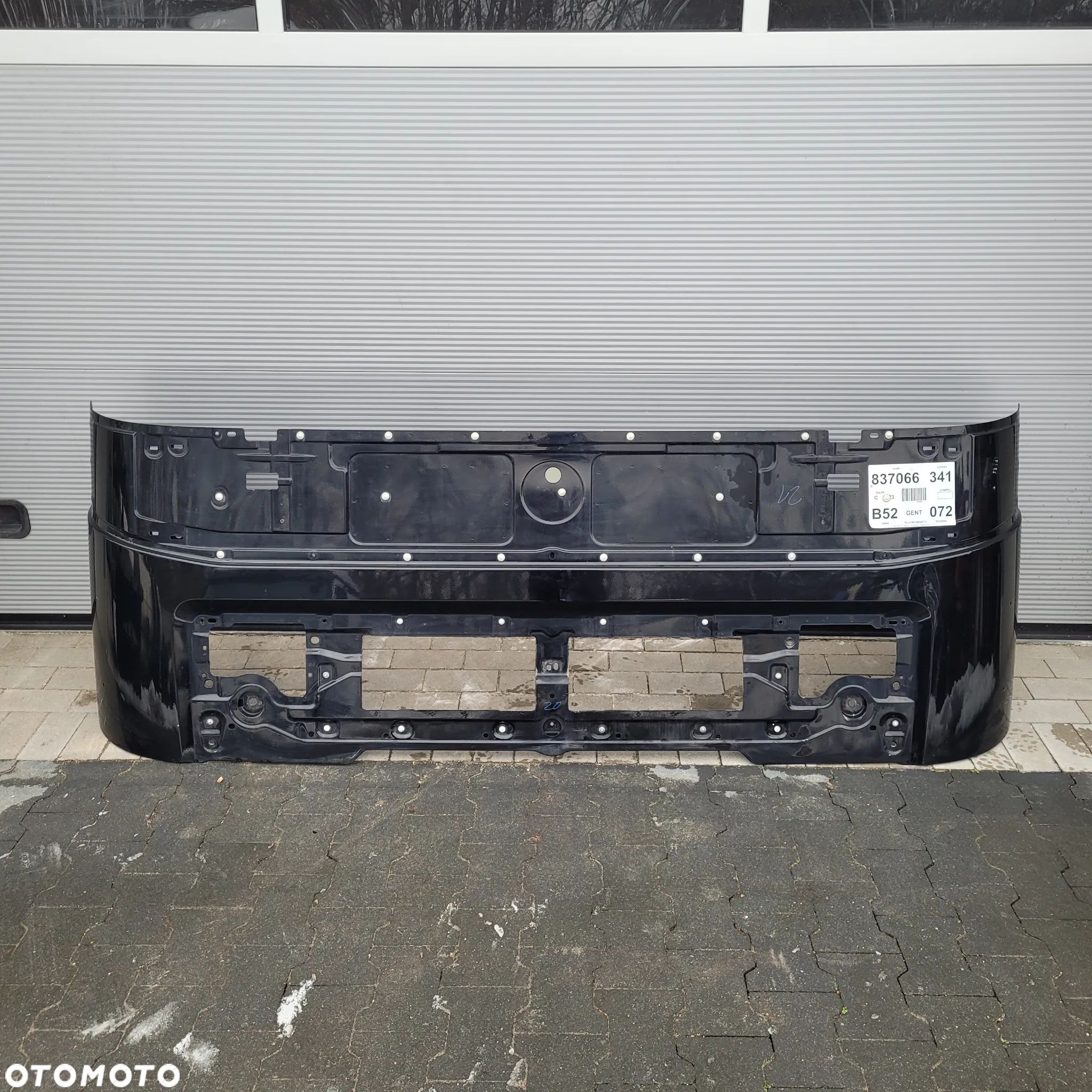 MASKA ATRAPA VOLVO FH4 ORYGINAŁ CHWALIM116 - 1