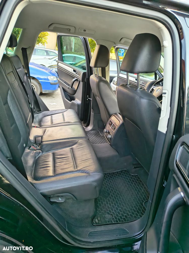 Volkswagen Touareg 3.0 V6 TDI BMT - 9