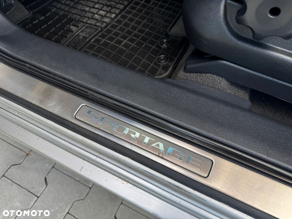 Kia Sportage 2.0 2WD Champ - 26