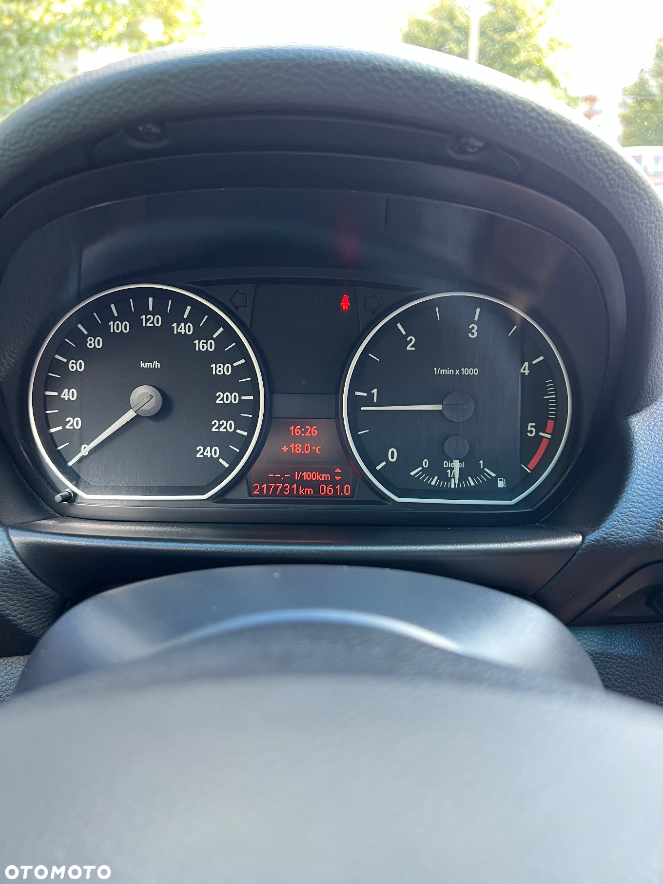 BMW Seria 1 116d - 17