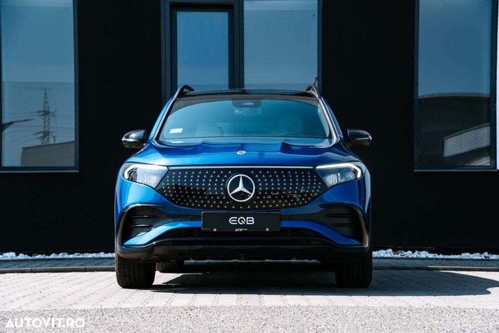 Mercedes-Benz EQB 300 4MATIC - 2