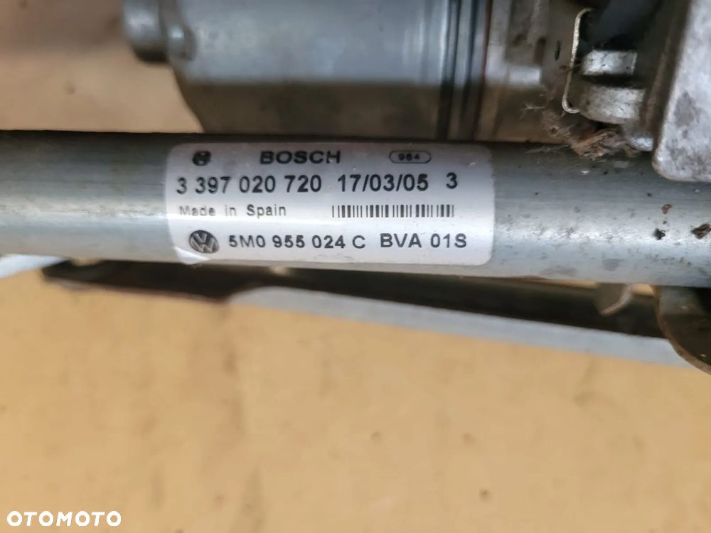 VW GOLF V plus  mechanizm wycieraczek prawy przód 5M0955024C - 4