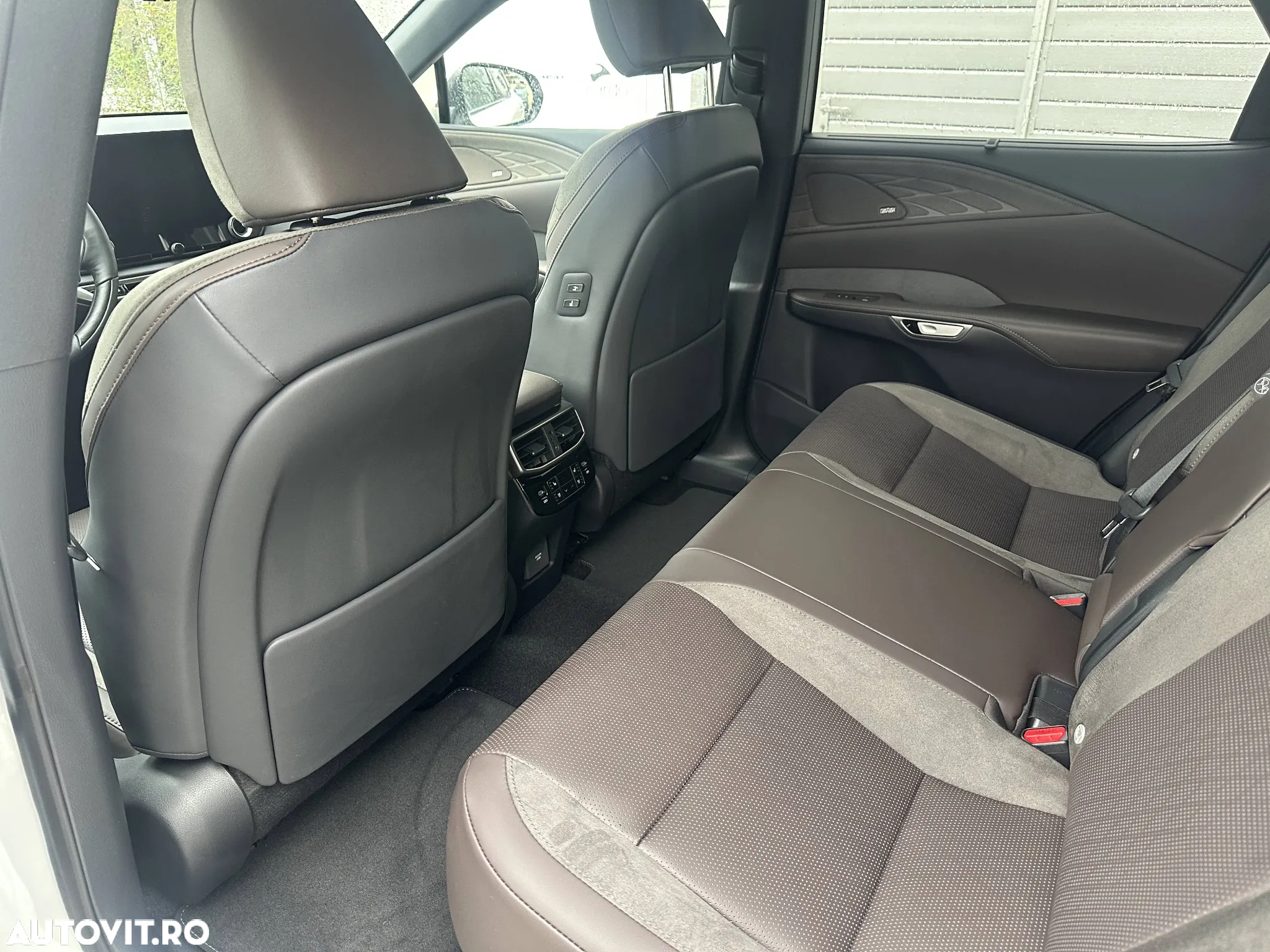 Lexus Seria RX 350h (hybrid) Luxury Line - 12