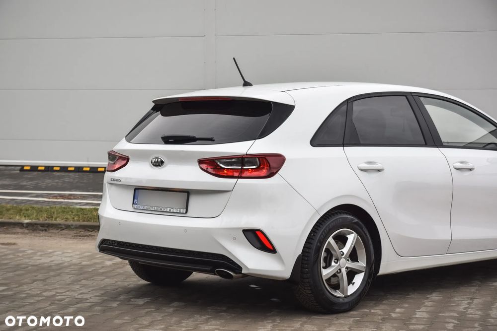 Kia Ceed 1.4 L - 13