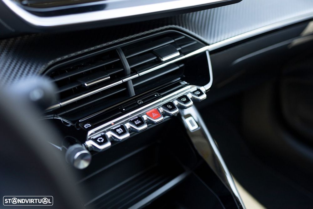 Peugeot 208 1.2 PureTech Active - 12