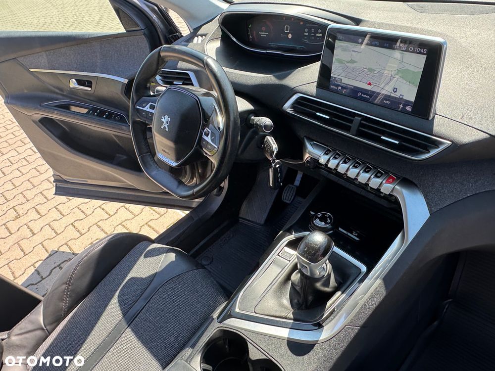 Peugeot 5008 1.6 BlueHDi Allure 7os - 22
