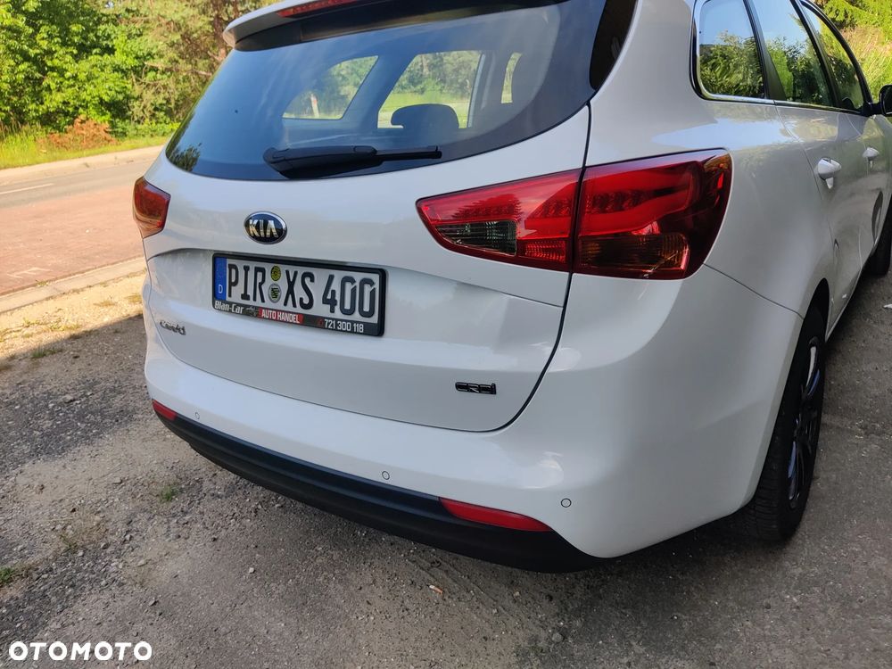 Kia Ceed 1.4 CRDi 90 Vision - 16
