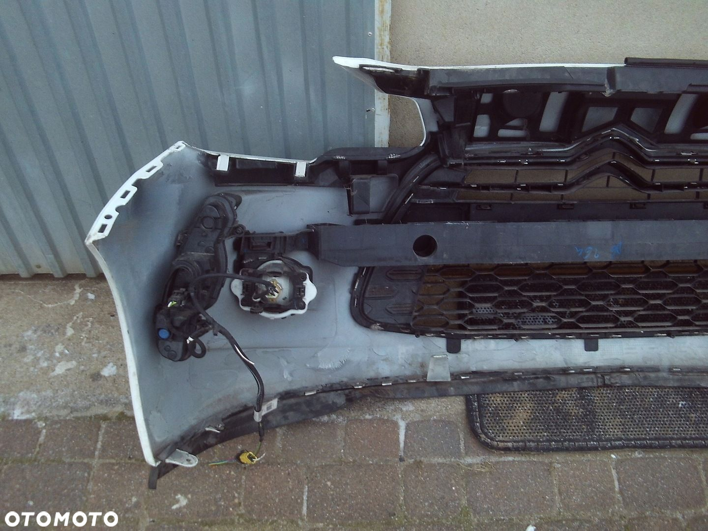 ZDERZAK CITROEN DS3 - 5
