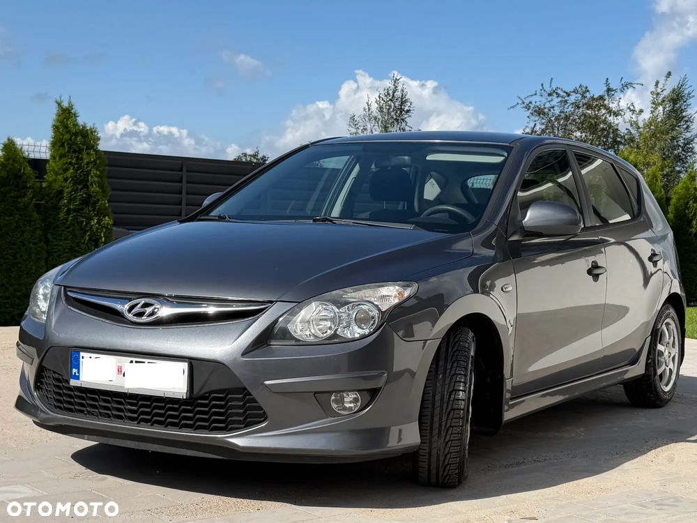 Hyundai i30 1.6 CRDi Comfort EU5 - 1